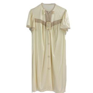 Vtg. Vanity Fair Antron III Nightgown Cream 70s Button Down Deadstock NWT Size M